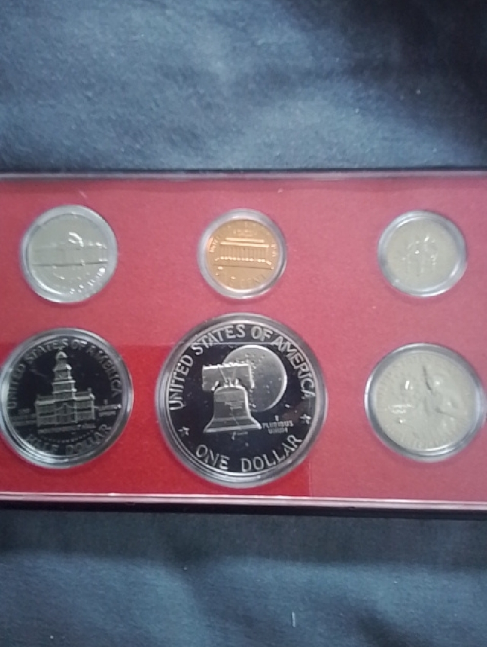 United States Proof Set - Multicolor Coin Display - Picture 2 of 2